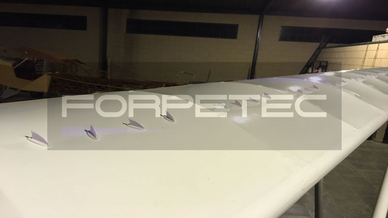 Generadores de Vórtice para Avión Ultraliviano / Aircraft Vortex Generators